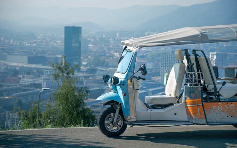 tuktuk-tours-zurich-panorama